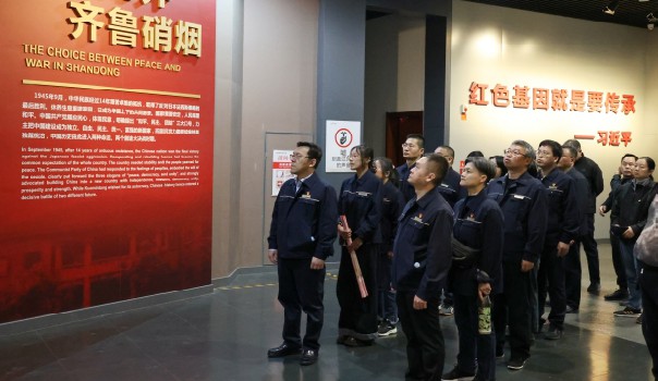 賡續(xù)紅色英烈志  智芯奮進(jìn)揚(yáng)清風(fēng)——城投設(shè)計黨總支赴濟(jì)南革命烈士陵園開展清明祭掃活動